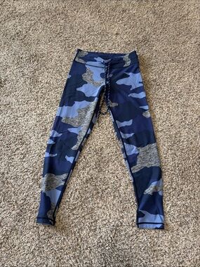 Aerie leggings camo